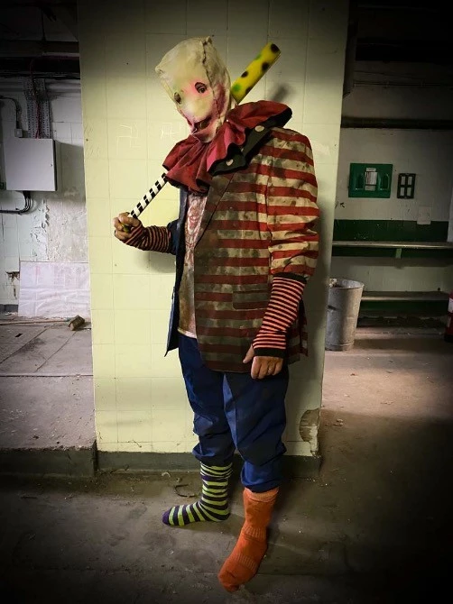 Mad About Horror Uncle Sam Clown Costume - Image 3