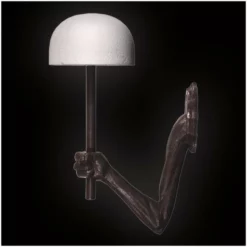 TRICK OR TREAT STUDIOS Haunted Mask Hanger