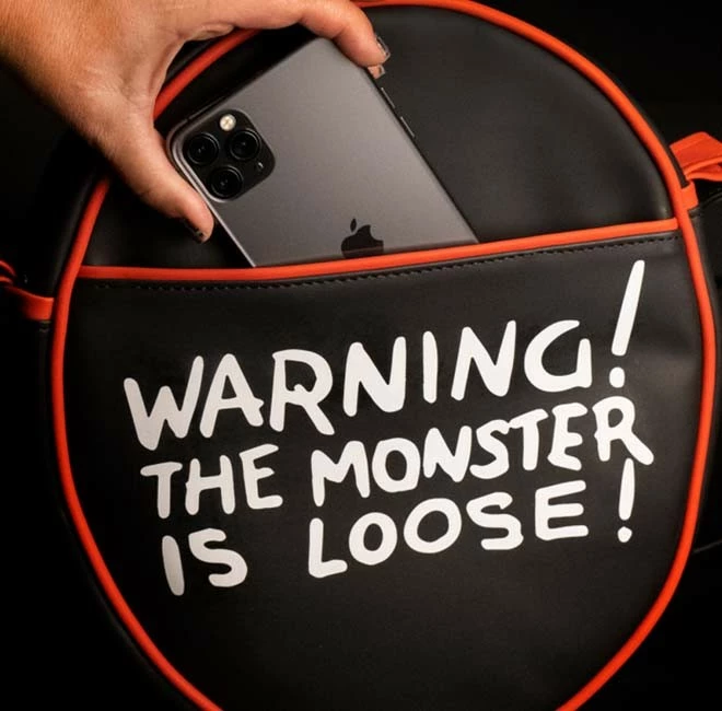 TRICK OR TREAT STUDIOS Universal Classic Monsters Frankenstein Handbag - Image 5