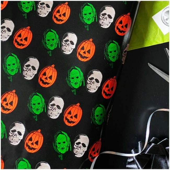 TRICK OR TREAT STUDIOS Halloween 3 Season Of The Witch Wrapping Paper